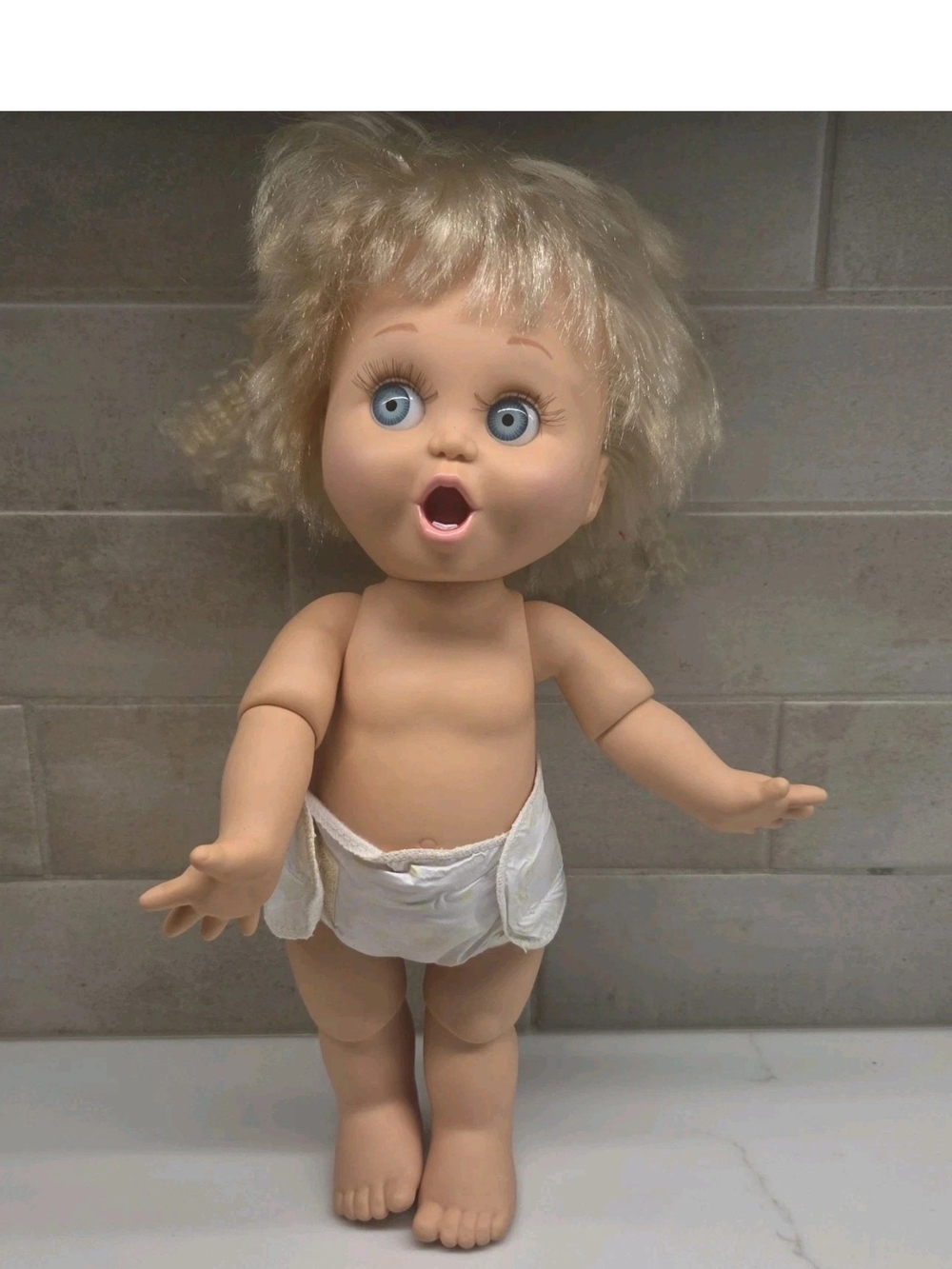 Vintage Galoob So Surprised Suzie Baby Face Doll Blonde Hair Blue Eyes 13”